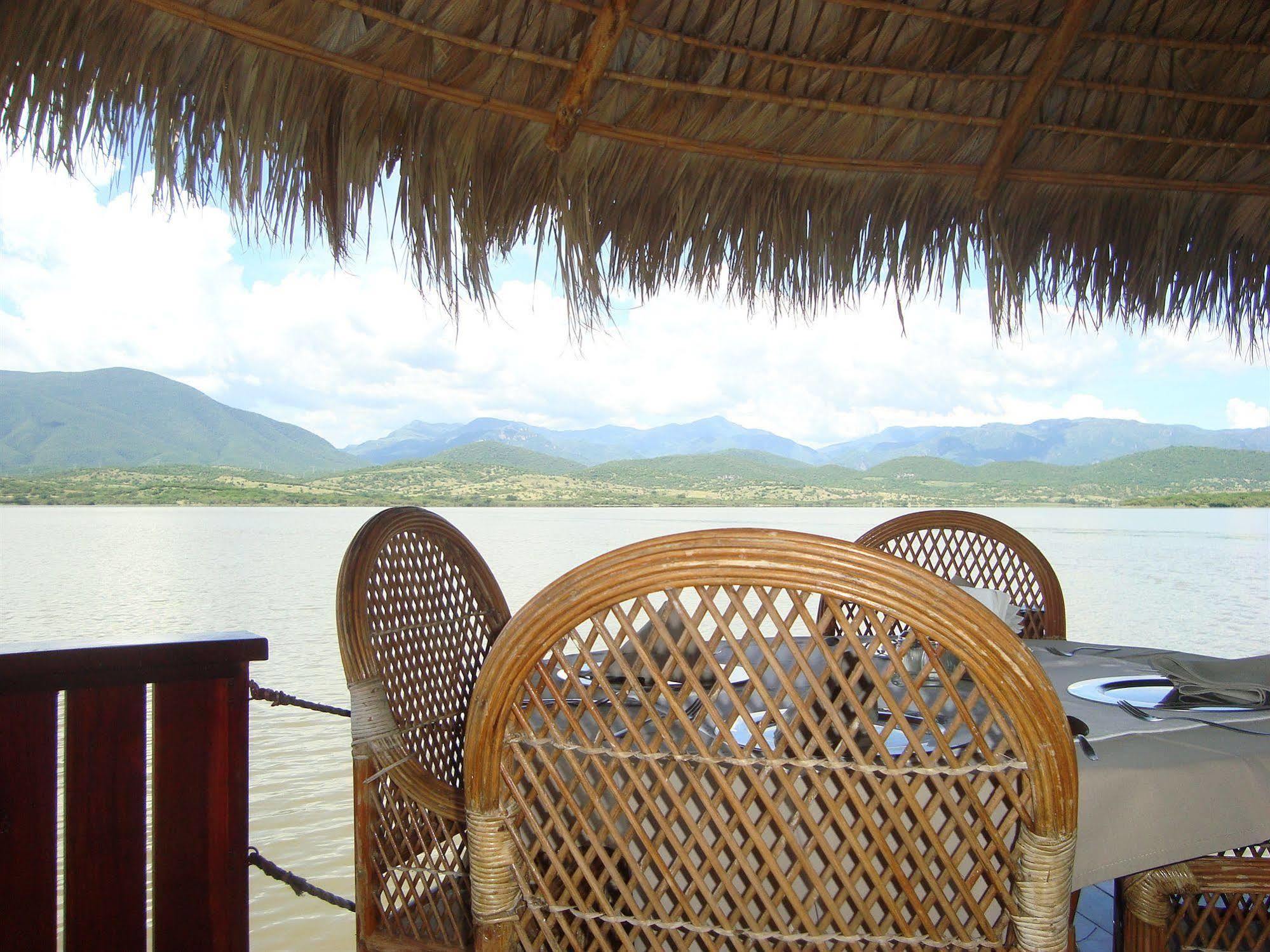 فندق Tepecoacuilco de Trujanoفي  Vida En El Lago المظهر الخارجي الصورة
