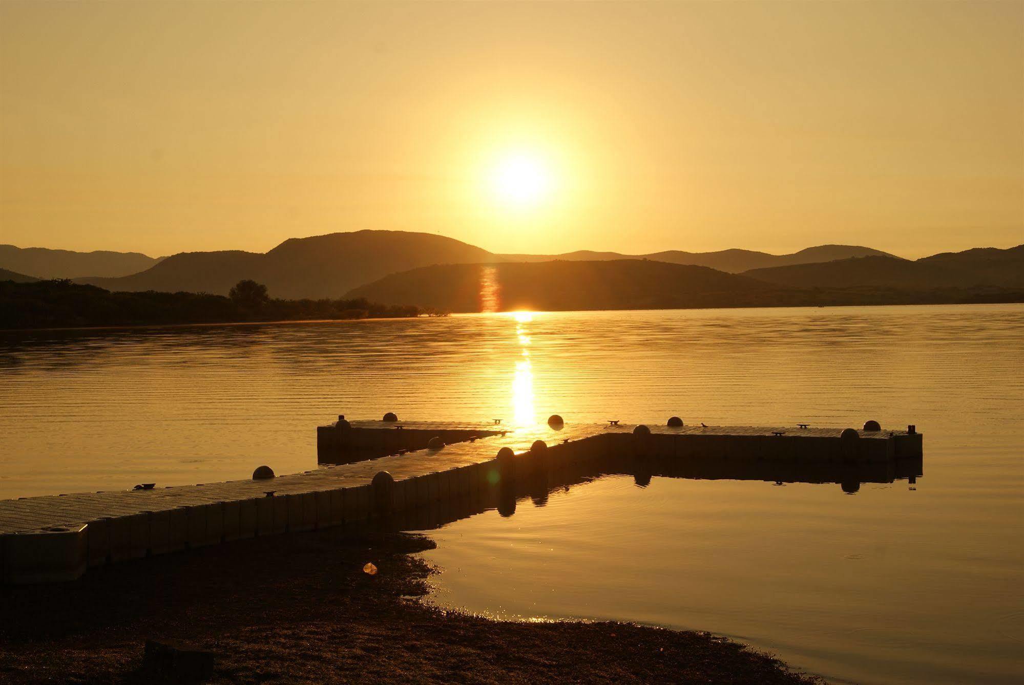فندق Tepecoacuilco de Trujanoفي  Vida En El Lago المظهر الخارجي الصورة